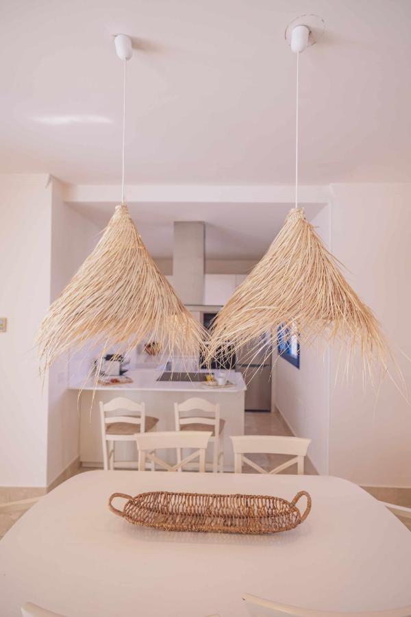Villa Tiguaro Piscina Climat Jacuzzy Ac Villa 9 12 Corralejo Bagian luar foto