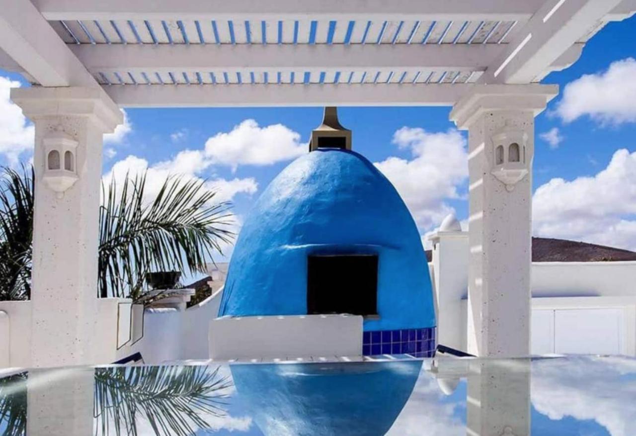 Villa Tiguaro Piscina Climat Jacuzzy Ac Villa 9 12 Corralejo Bagian luar foto