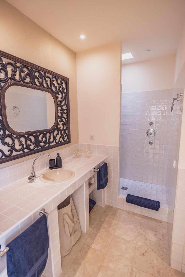 Villa Tiguaro Piscina Climat Jacuzzy Ac Villa 9 12 Corralejo Bagian luar foto