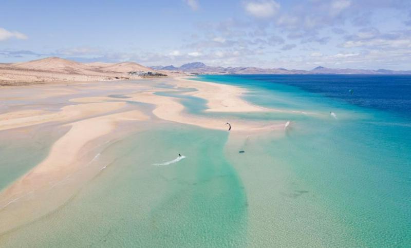 Villa Tiguaro Piscina Climat Jacuzzy Ac Villa 9 12 Corralejo Bagian luar foto